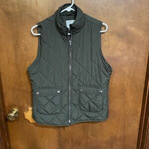 Thread & Supply Vest